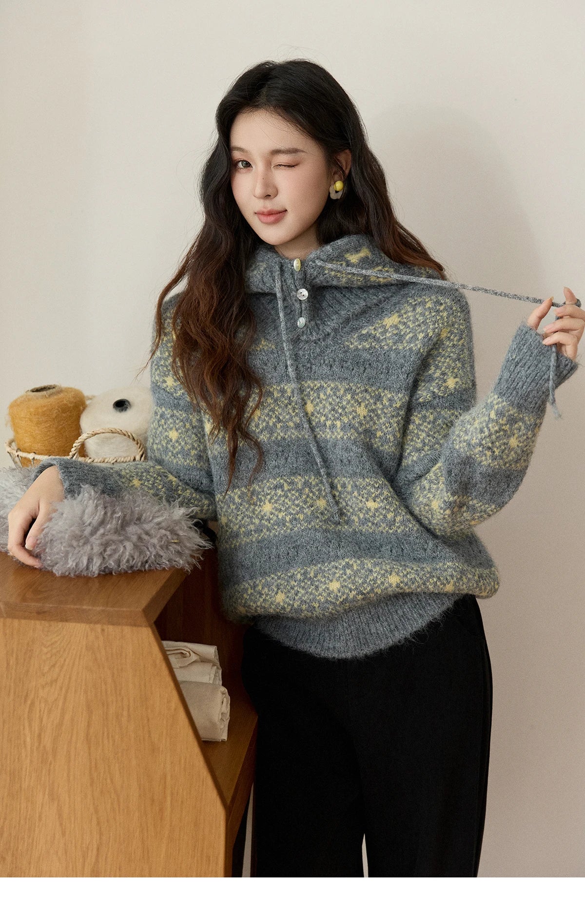 Mishow Fair Isle Removable Hood Sweater MXE94Z2979