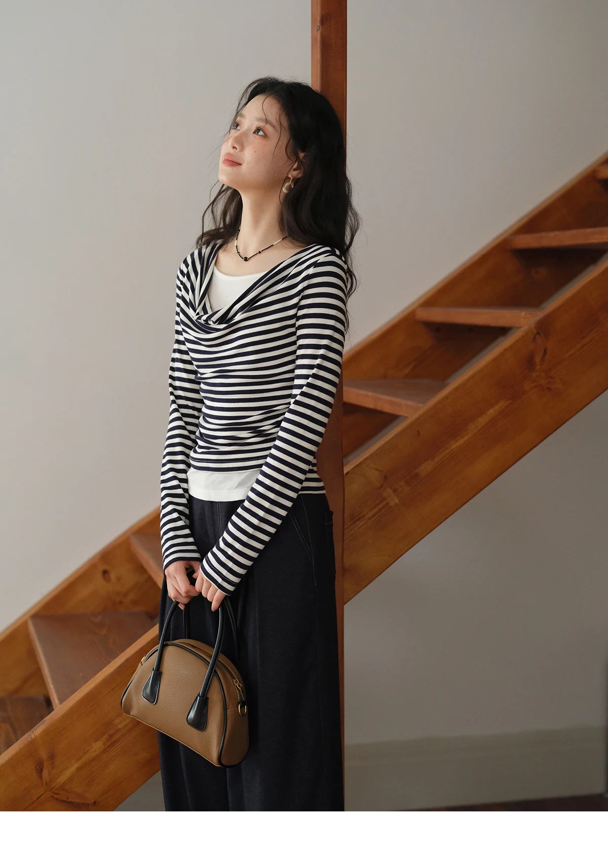 Mishow Multi Colored Fake Two-Piece Swinging Collar Sweater MXE42Z1341