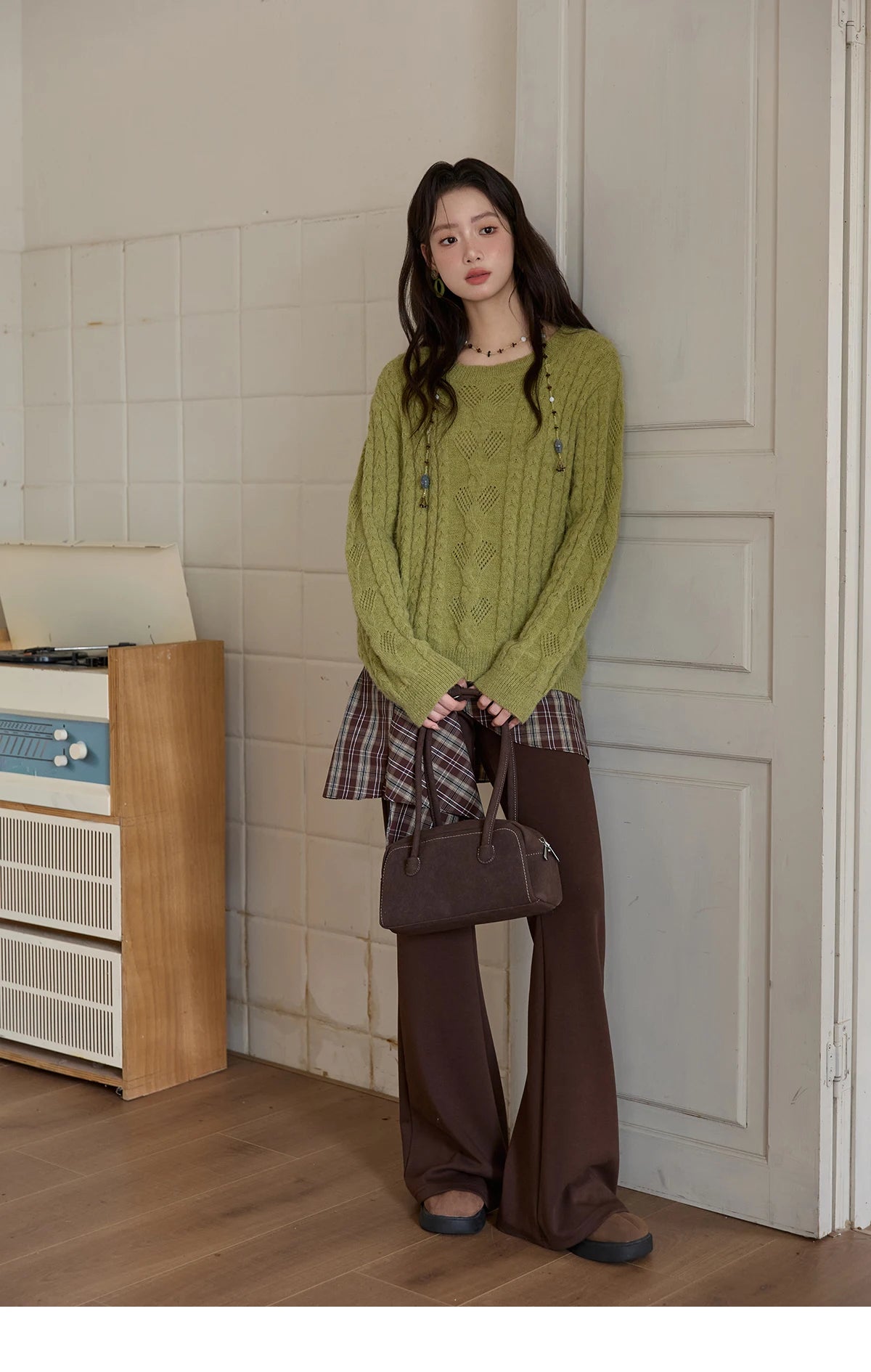 Mishow Green Retro Twisted Rope Hollow Pullover MXE49Z2520