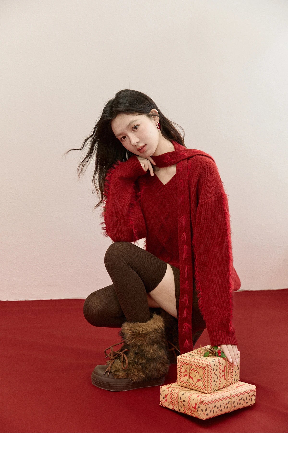 Mishow Burgundy Christmas Mink Fur Tassel Sweater MXE93Z2809