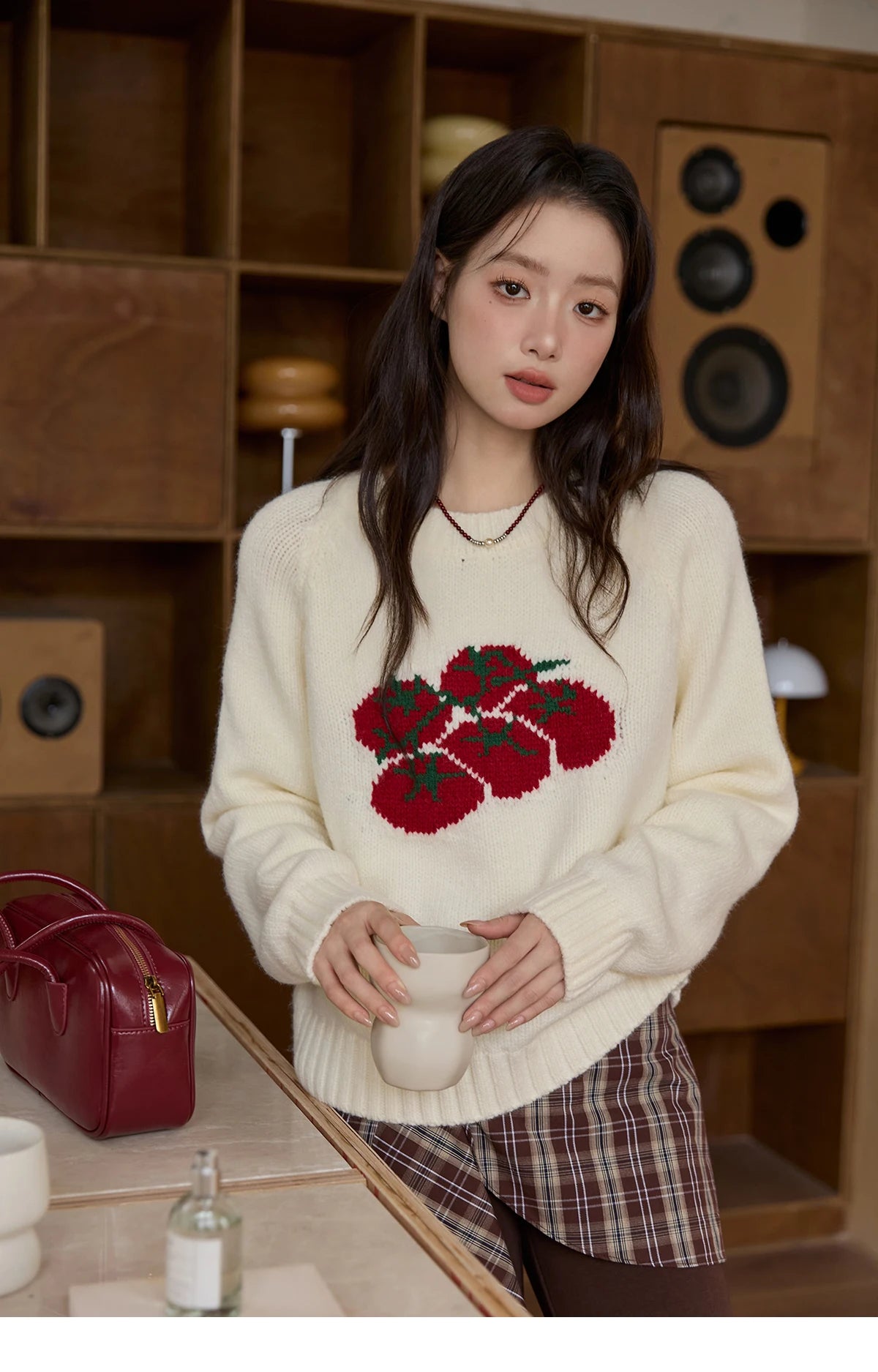 Mishow Off-White Tomato Jacquard Loose Pullover MXE51Z2692