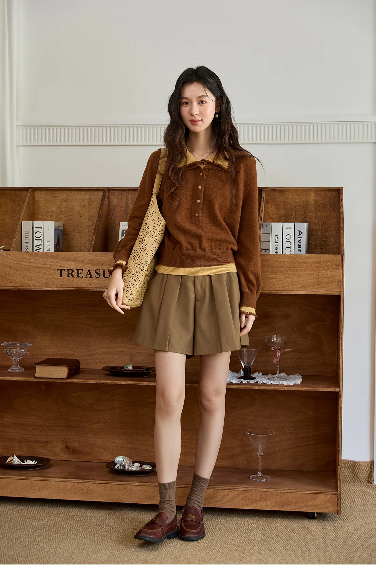 Mishow Double-Layer Turn-Down Collar Loose Sweater MXE45Z2502