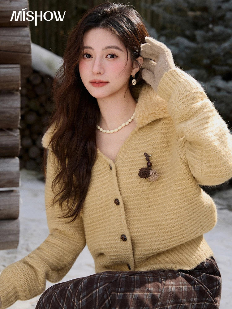 Mishow Detachable Fur Collar V-Neck Cardigan MXE90Z2758