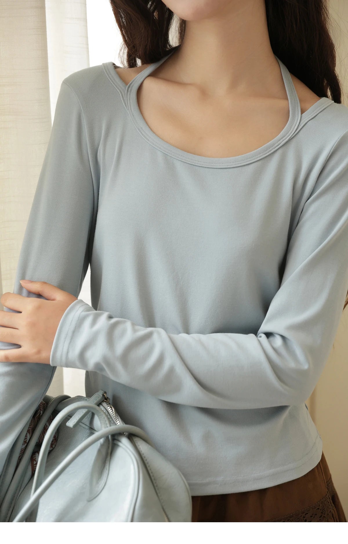 Mishow Hanging Neck Strap Pleated Waist Top MXE42T0720