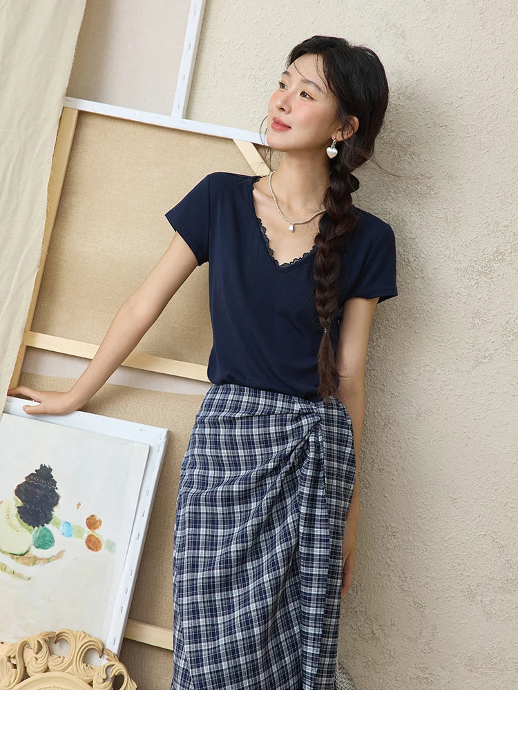 Mishow V-Neck Lace Spliced Office Tee MXE36T0644