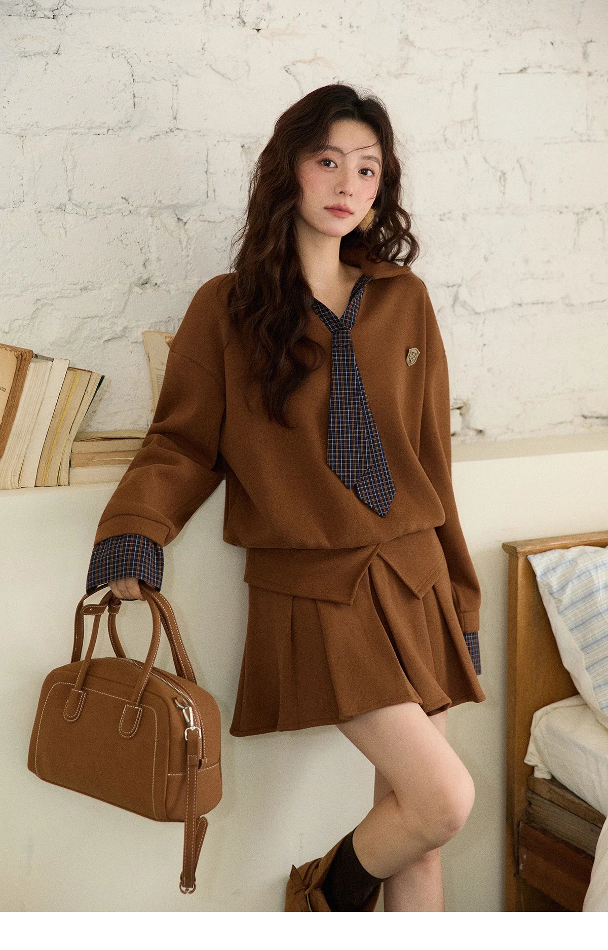 Mishow College Style Fake 2-Piece Sweatshirt & Pleated Skirt Set MXE86T1447