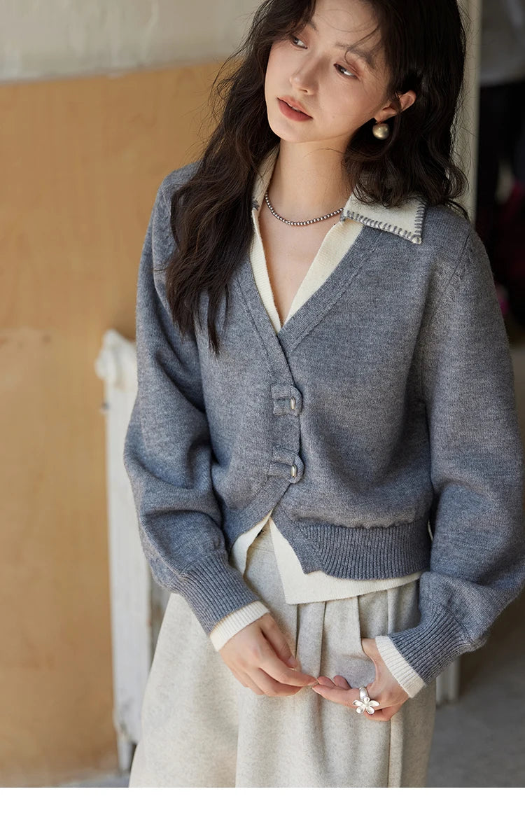 Mishow Fake Two-Piece Splicing V-Neck Cardigan MXD41Z0712