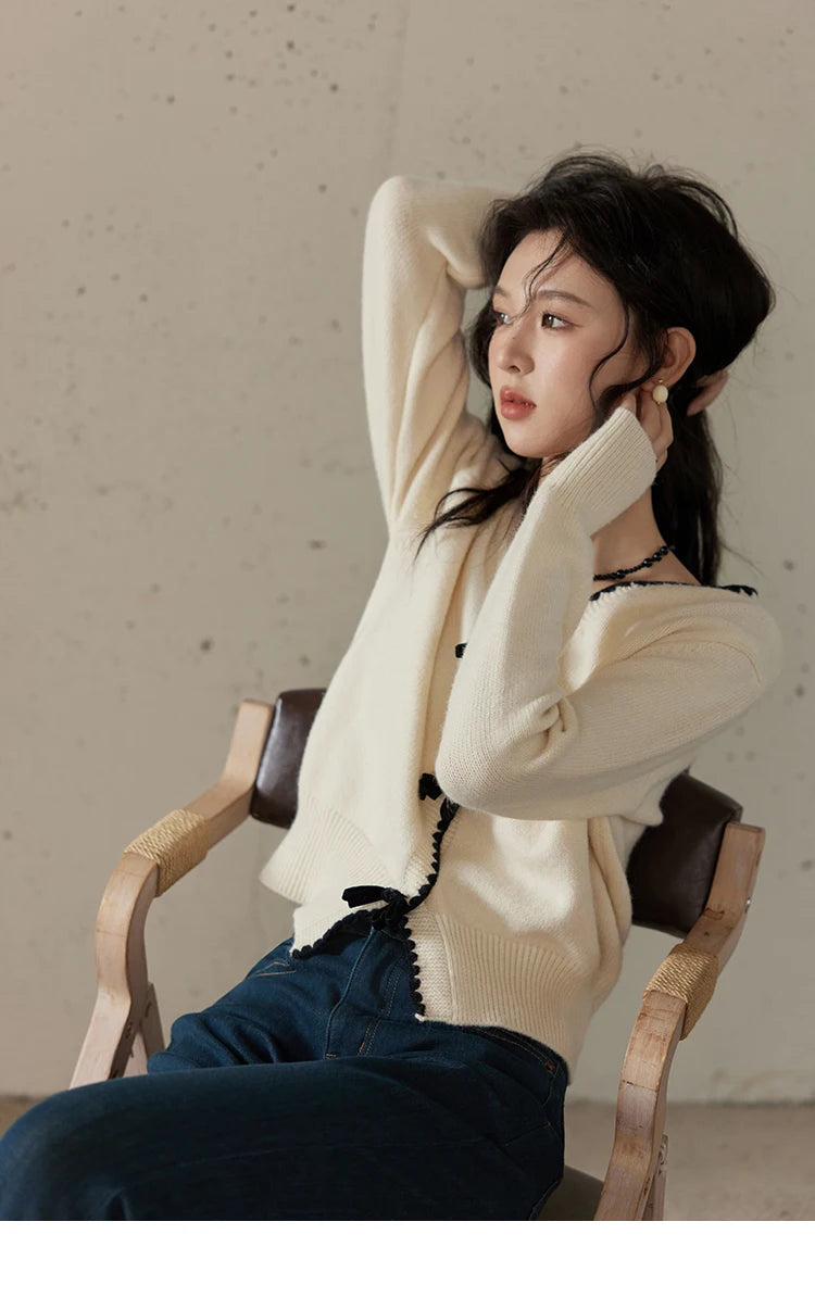 Mishow V-Neck Bow Detail French Cardigan MXD34Z0938