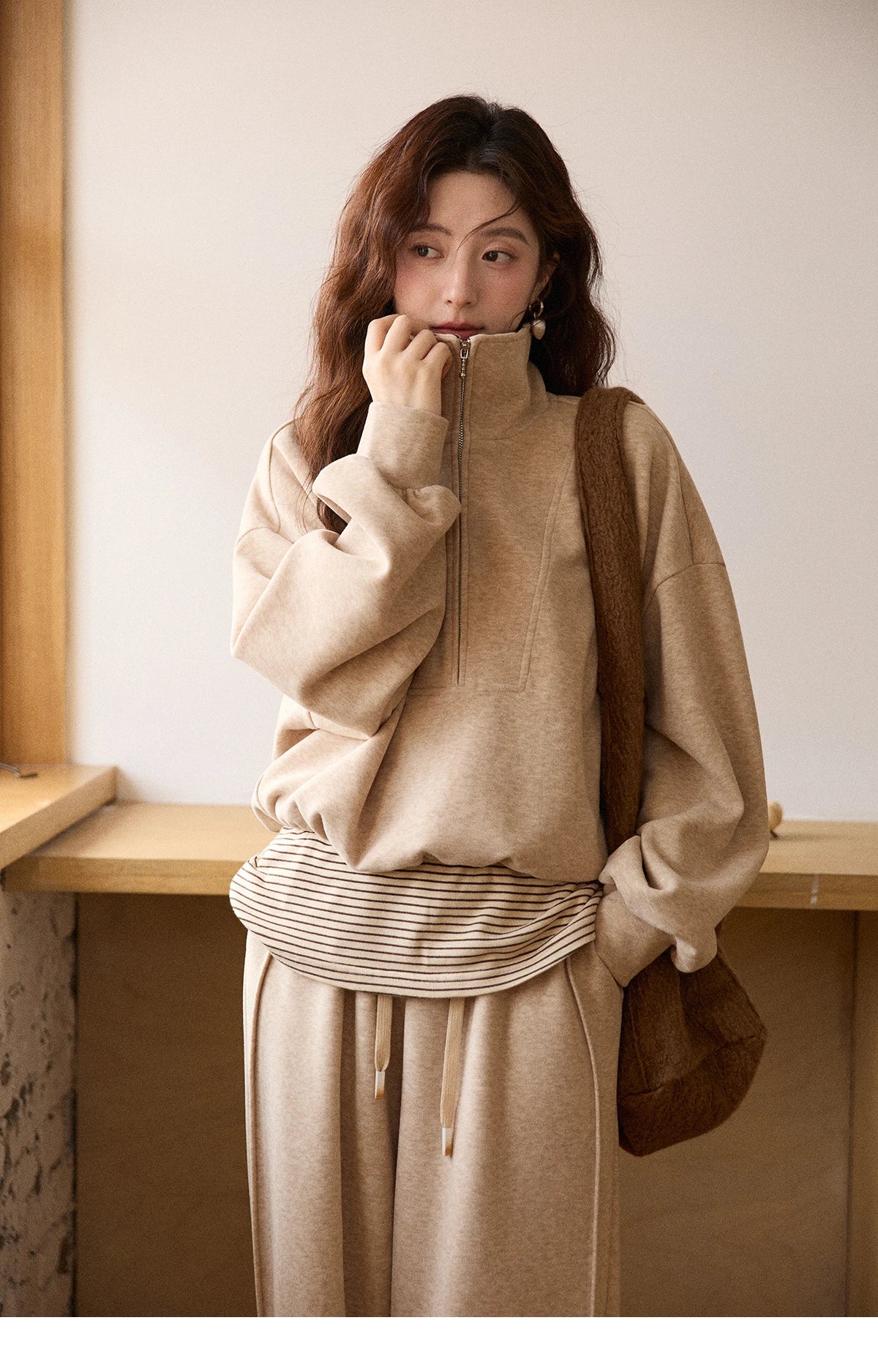 Mishow Retro Striped Lapel Half-Zip Sweatshirt & Wide Leg Pants Set MXE87T1425
