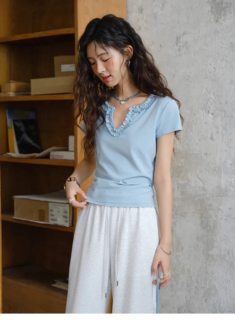 Mishow Lace V-Neck Short Sleeve Tee MXE35T0562