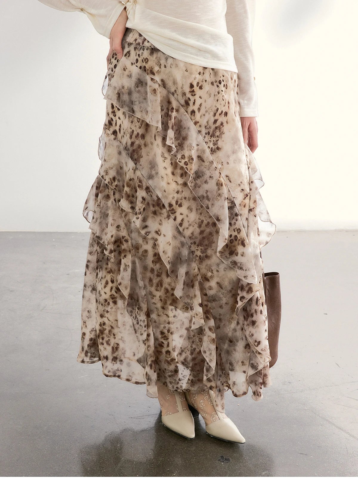 MISHOW Leopard Print Maxi Skirt Ruffled Chiffon Elastic Waist MXF108B0772