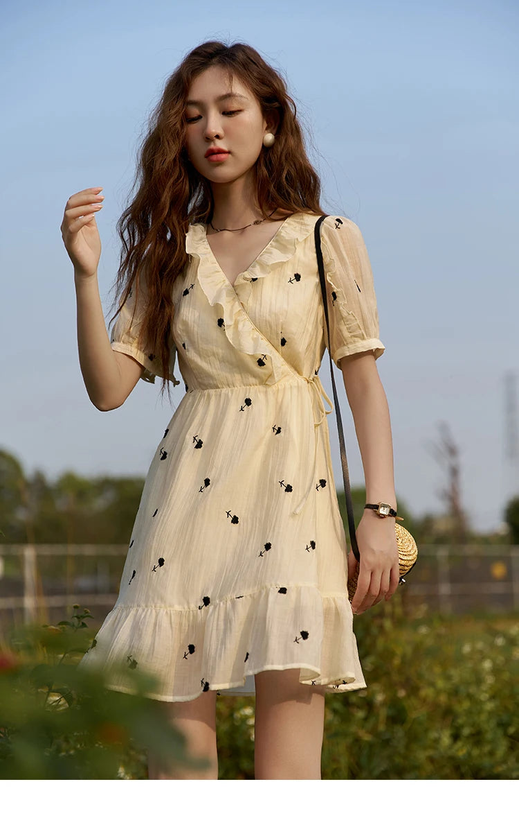 Mishow French Floral High Waist Puff Sleeve Dress MXC21L1282