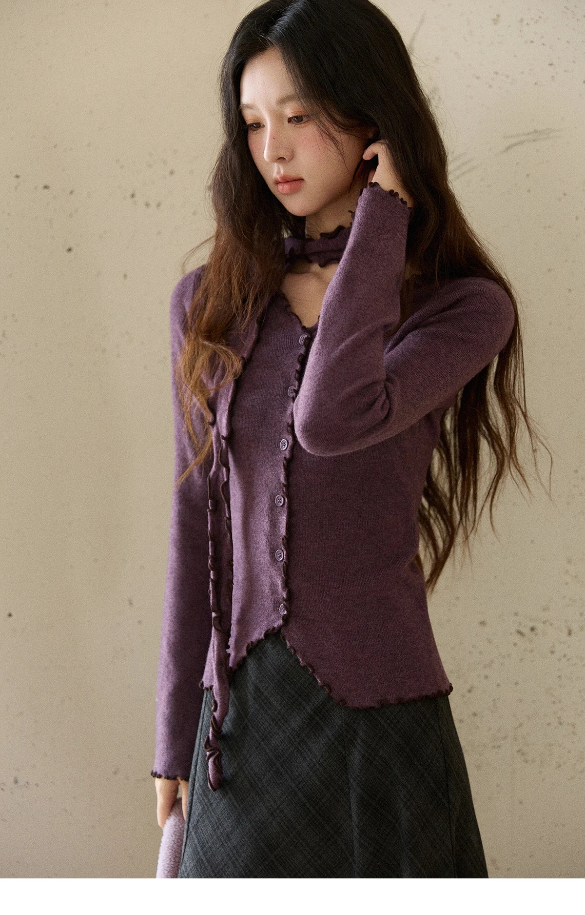 Mishow Ruffled Edge V-Neck Ribbon Knit Pullover MXE86Z2728