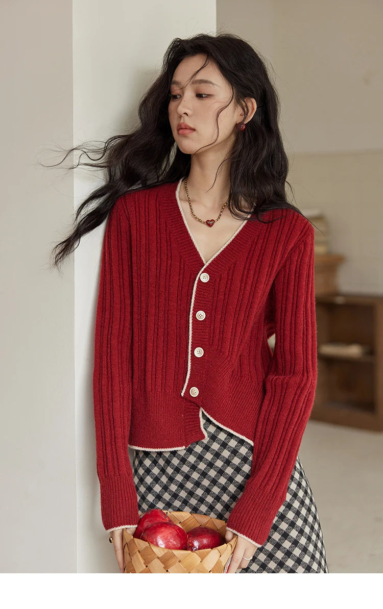 Mishow French Gentle V-Neck Color Clash Cardigan MXD34Z0925