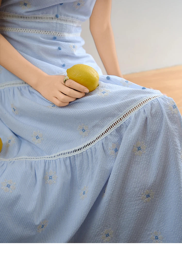 Mishow French Sweet Flower Embroidery Puff Sleeve Dress MXE35L2271