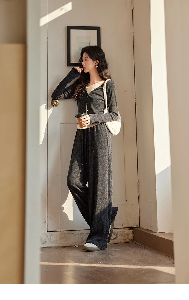 Mishow False Two-Piece Splicing Knit Top & Wide Leg Pants Set MXD35Z0877