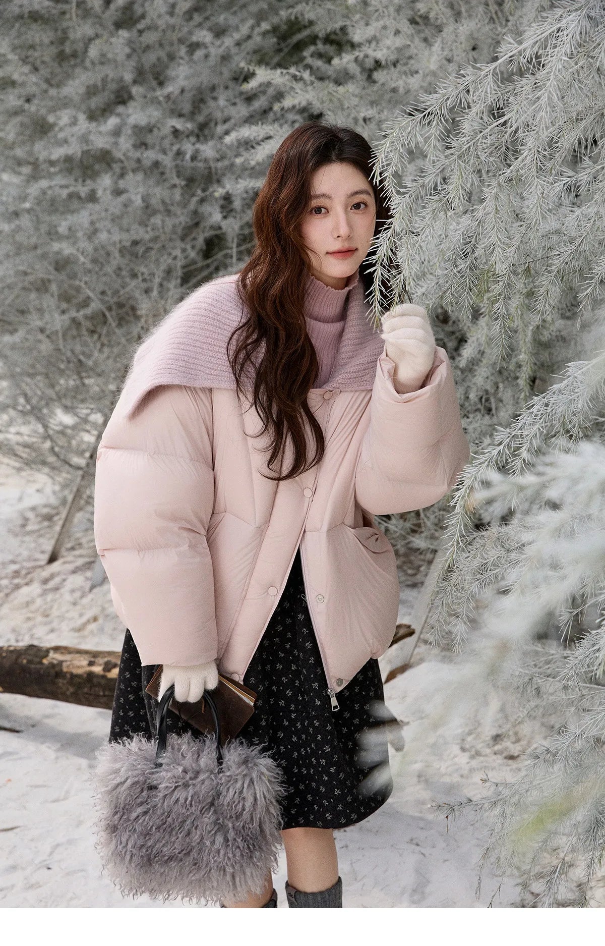 Mishow Pink Woolen Lapel Short Down Jacket MXE92Y0089