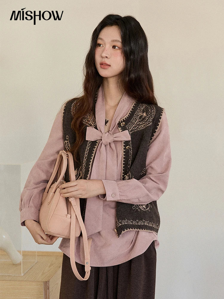 Mishow Patterned Embroidered Crew Neck Vest MXE86Z2745
