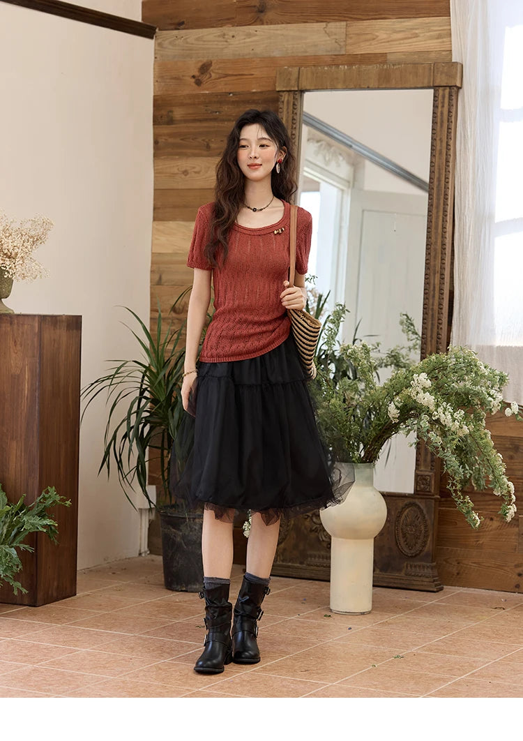 Mishow Retro Red Hollow Bead Knit Tee MXE35Z1271