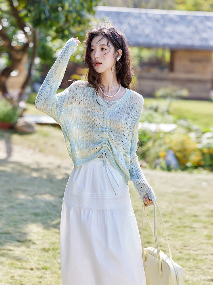 Mishow Gradient Blue Green V-Neck Drawstring Sweater MXE16Z1171