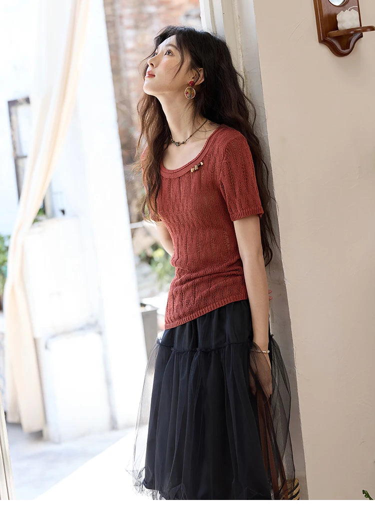 Mishow Retro Red Hollow Bead Knit Tee MXE35Z1271