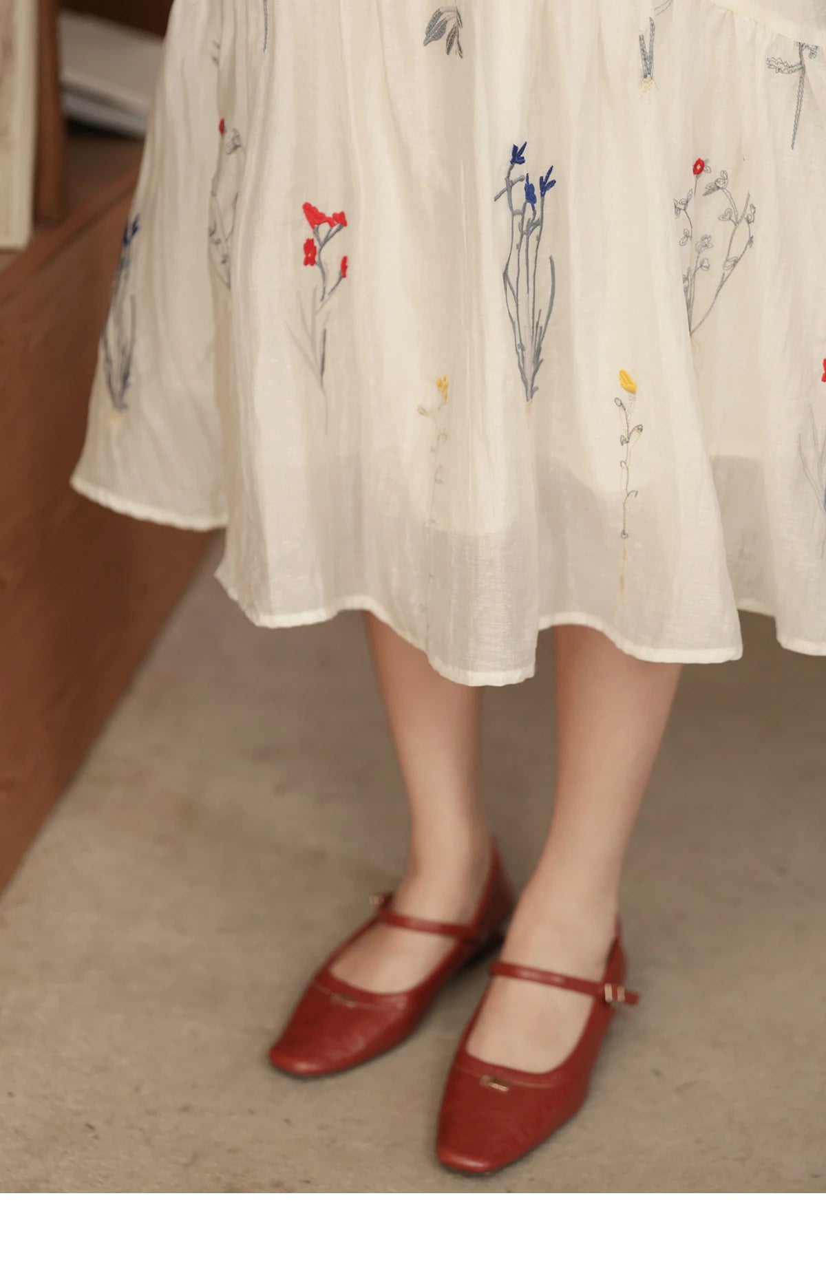 Mishow Beige Curved Collar Lantern Sleeve Tied Dress MXE41L2487