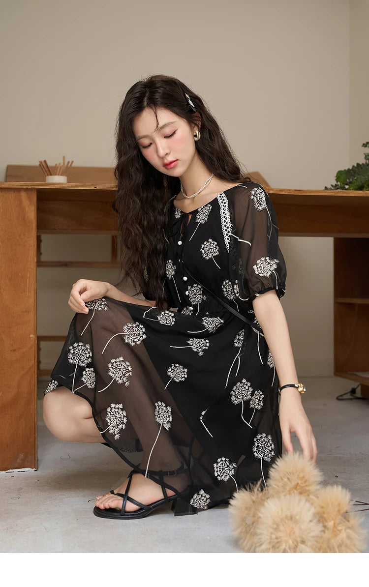 Mishow Taraxacum Black Embroidered Lace-Up Dress MXC39L1567