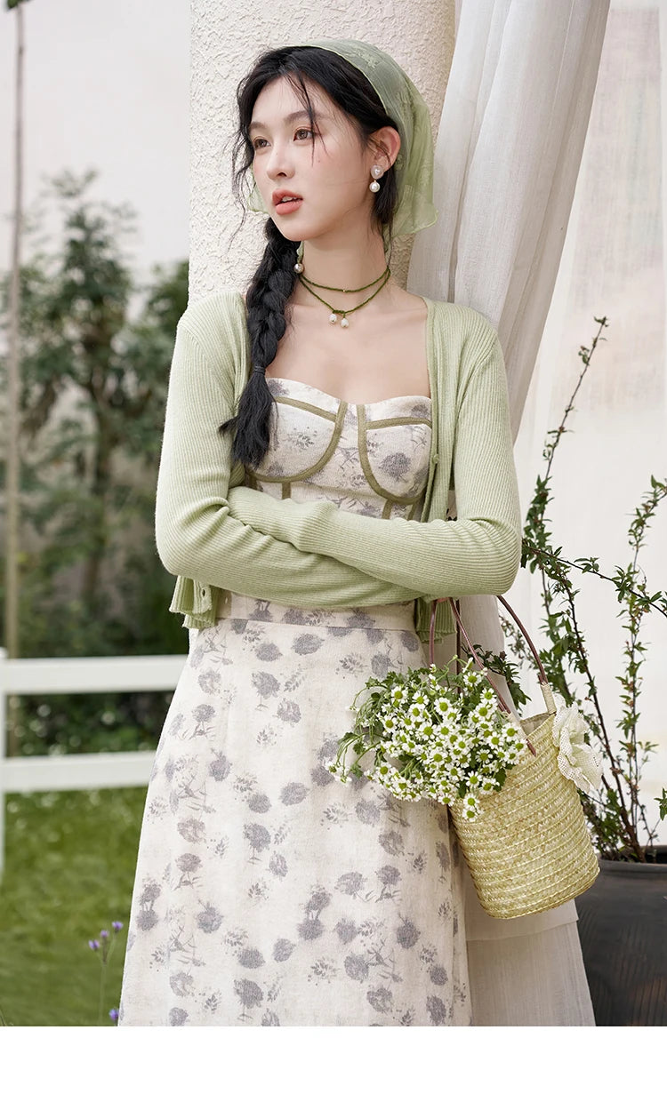 Mishow Floral Camisole Top & Elastic Waist Skirt Set MXD14D0026