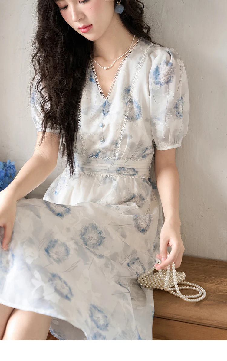 Mishow Taraxacum Print V-Neck Puff Sleeve Dress MXC39L1555