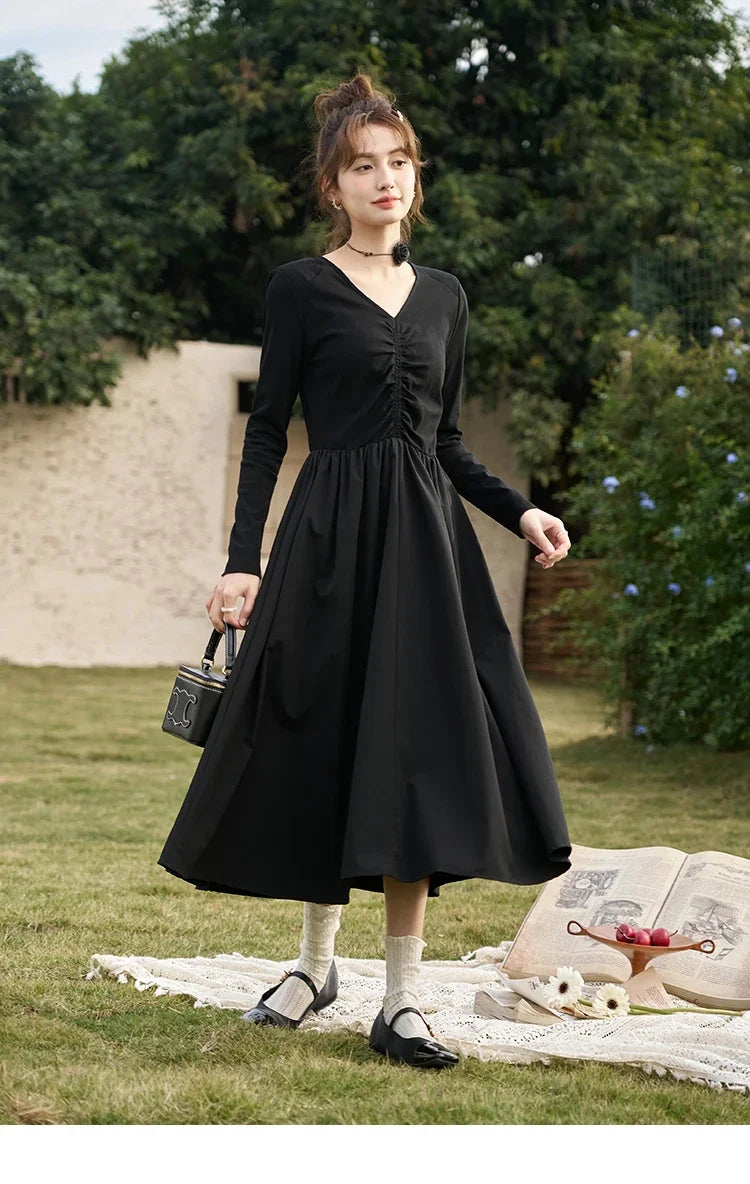 Mishow Black Knitted Smocked V-Neck Dress MXC59L1640