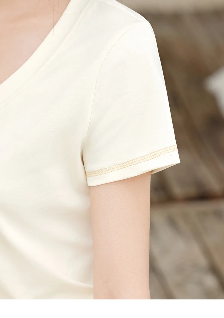 Mishow Solid V-Neck Slim Cotton Tee MXE33T0519