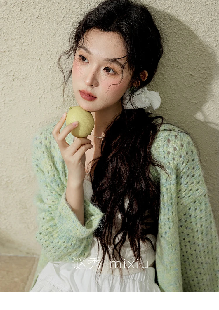 Mishow Green Hollow Out Wave Neck Cardigan MXE12Z1212