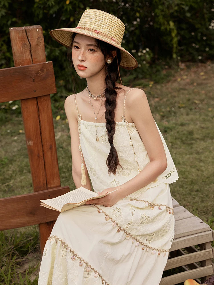 Mishow Bohemian Sleeveless Embroidery Top & Long Skirt Set MXE34T0568