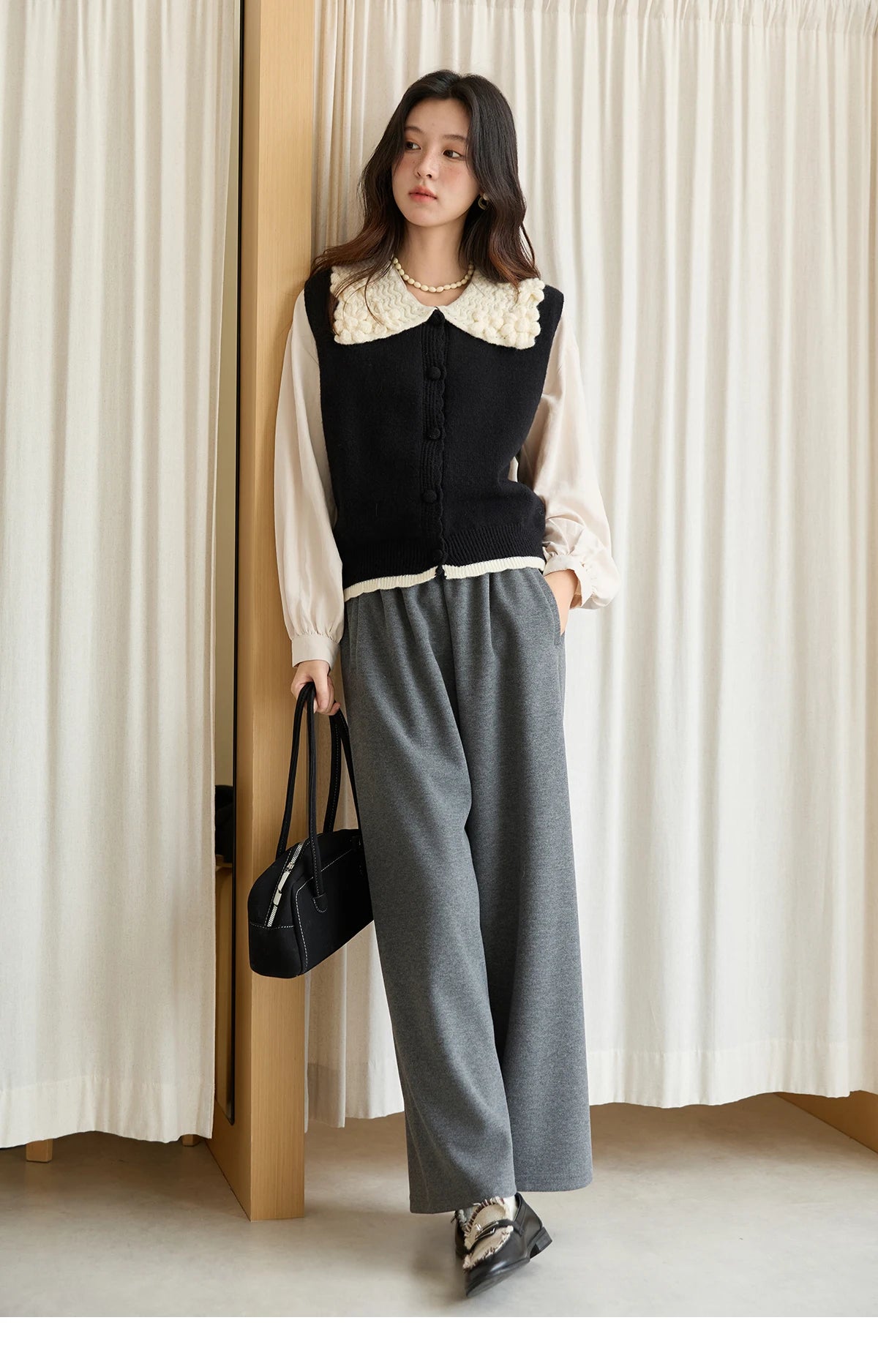Mishow Black Peter Pan Collar Knitted Vest MXE45Z2484