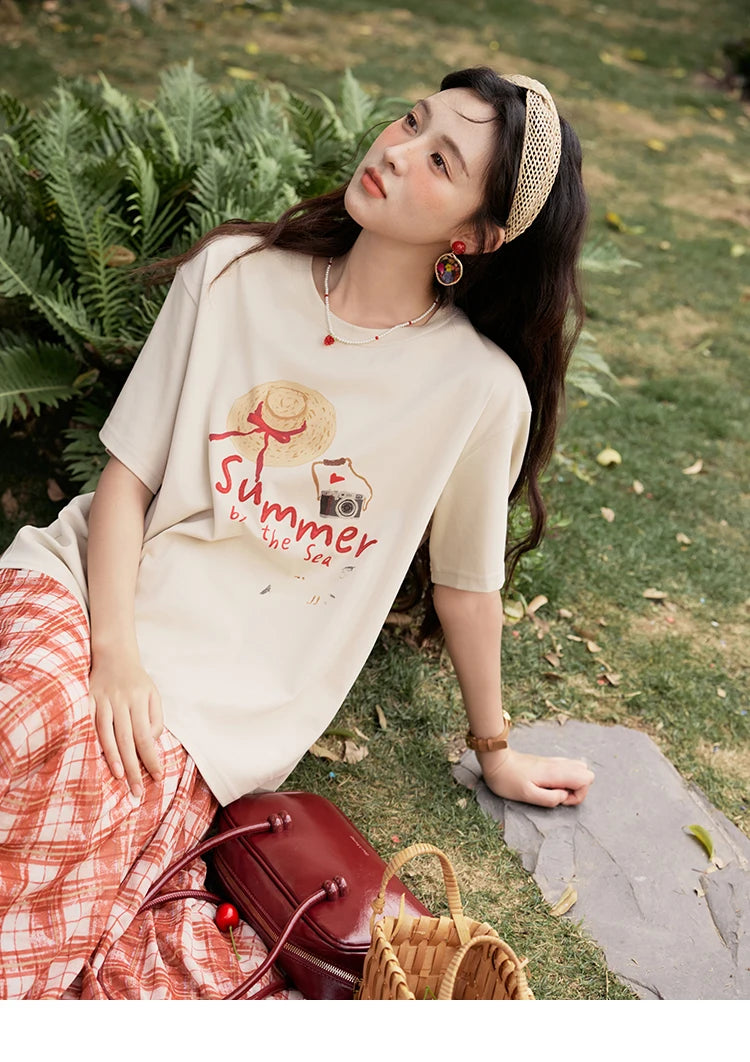Mishow Cartoon Print Loose Round Neck Tee MXE34T0559
