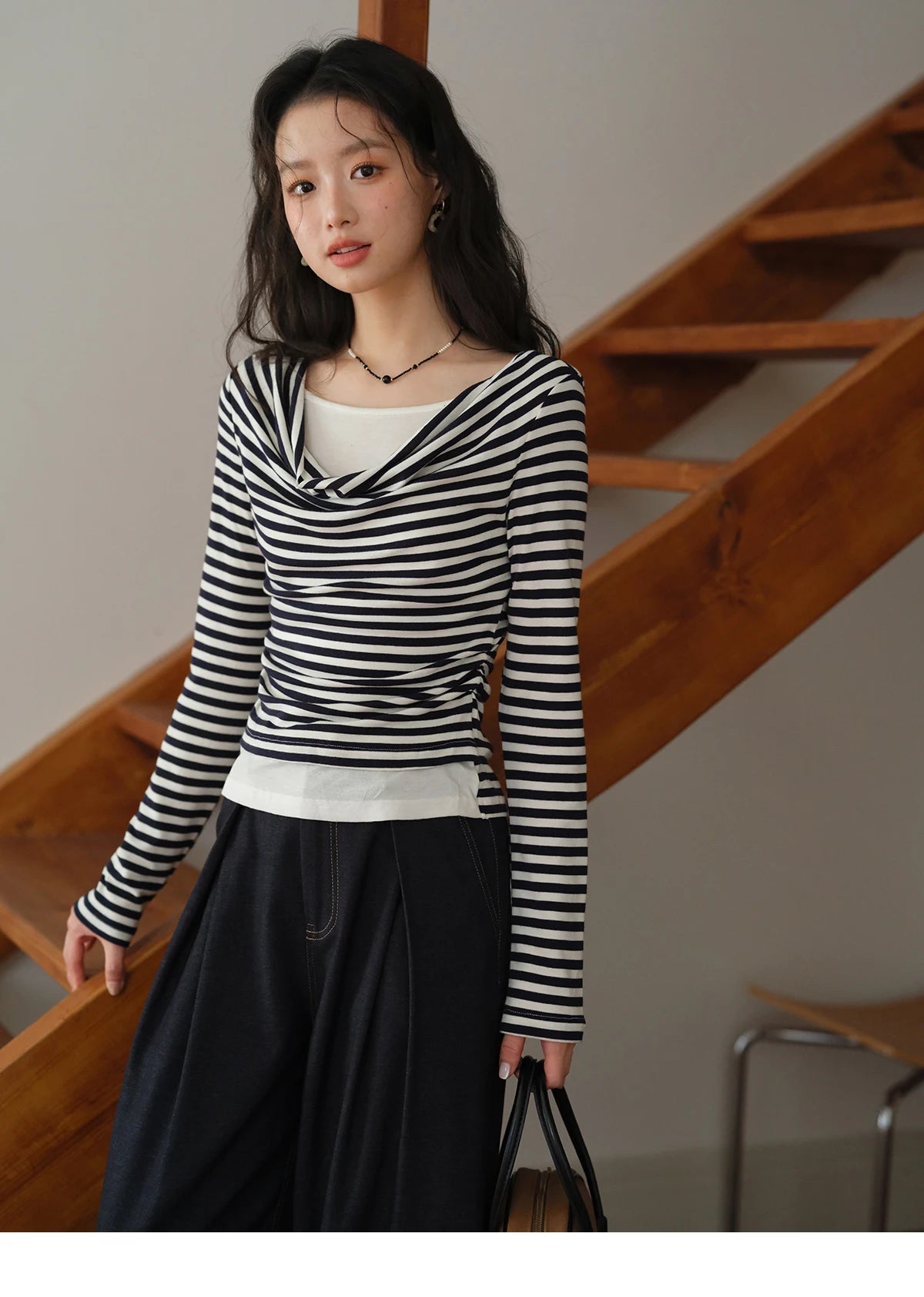 Mishow Multi Colored Fake Two-Piece Swinging Collar Sweater MXE42Z1341