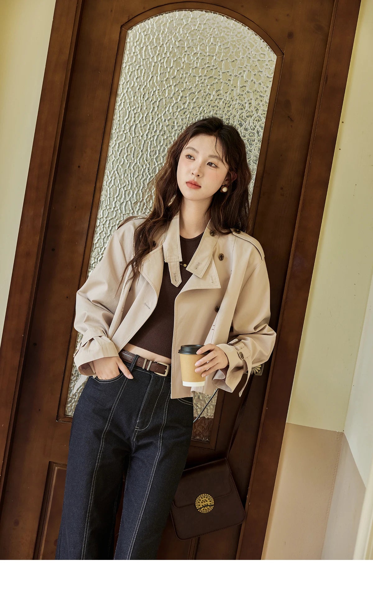 Mishow Short Fragrant Windbreaker Jacket MXD42W0386