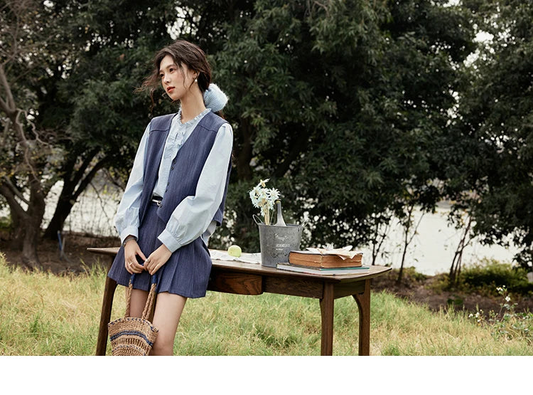 Mishow V-Neck Vest Coat & Pleated A-Line Skirt Set MXE31T0505
