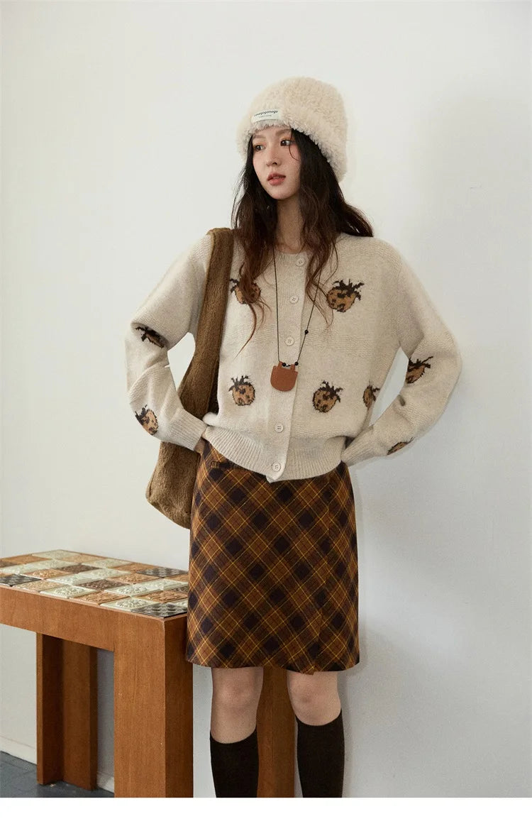 Mishow Funny Pineapple Jacquard Round Neck Cardigan MXE87Z2752