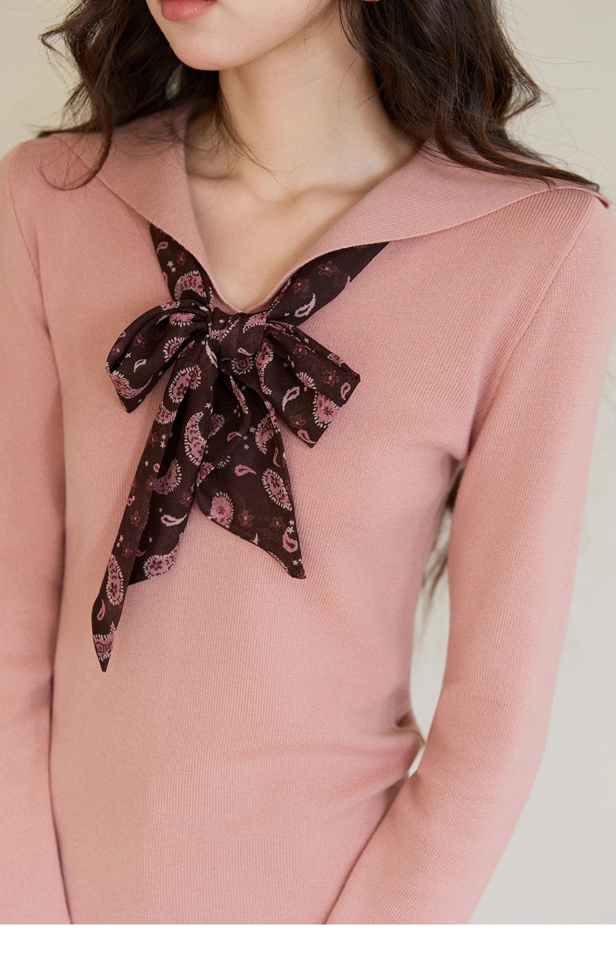 Mishow Pink Polo Neck Detachable Scarf Sweater MXF108Z1032