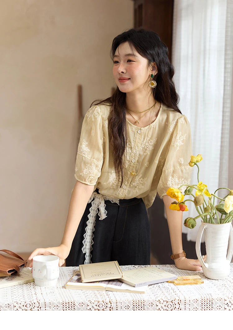 MISHOW French Retro Embroidered Floral Blouse Round Neck Puff Sleeve MXE36X1874
