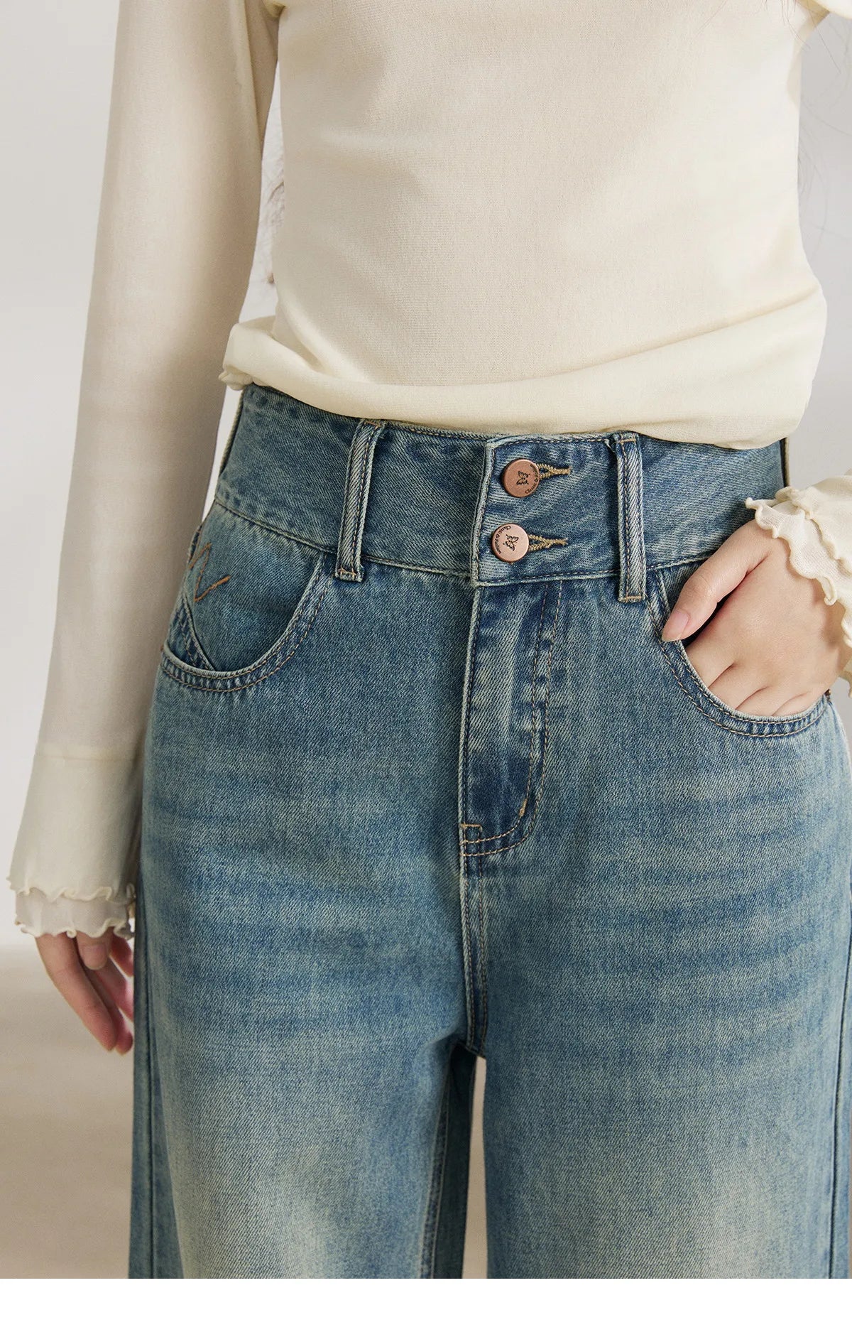 Mishow Vintage Blue Two-Button Wide Leg Jeans MXF108K1005