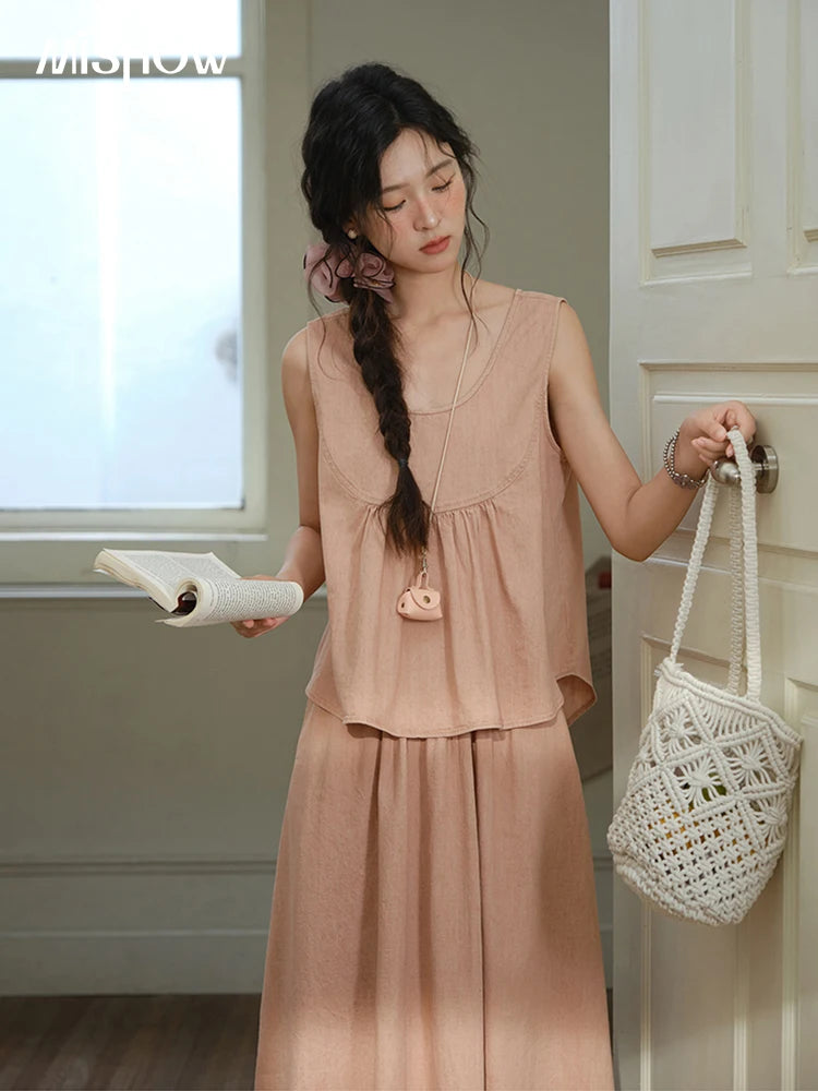 Mishow U-Neck Sleeveless Top & A-Line Skirt Set MXE35T0606