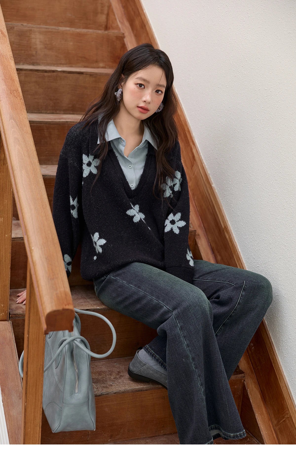 Mishow Dark Blue Fake Two-Piece Turn-Down Collar Sweater MXE51Z2554
