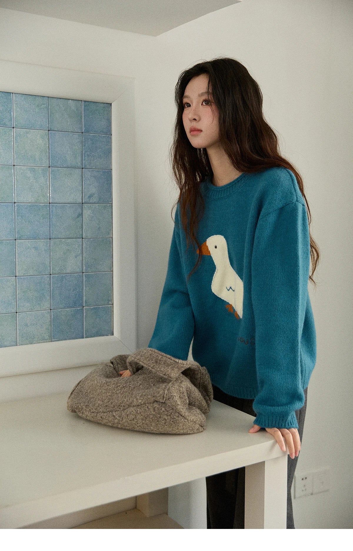 Mishow Peacock Blue Jacquard Loose Sweater MXE86Z2751