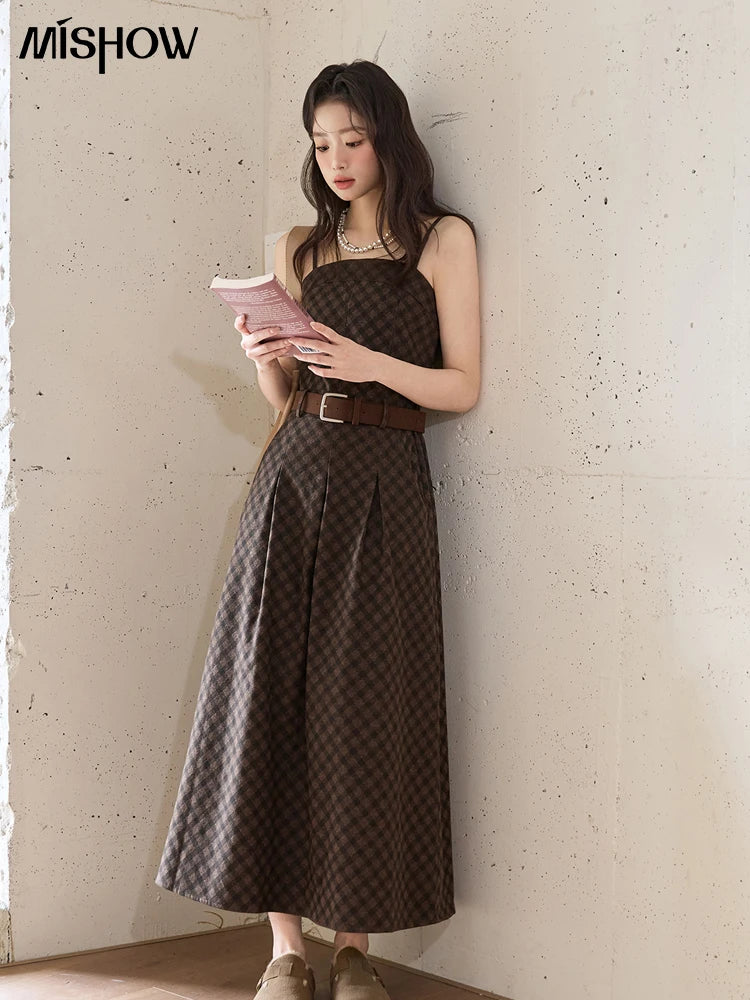 Mishow Plaid Sleeveless Square Collar Slip Dress MXE51L2538