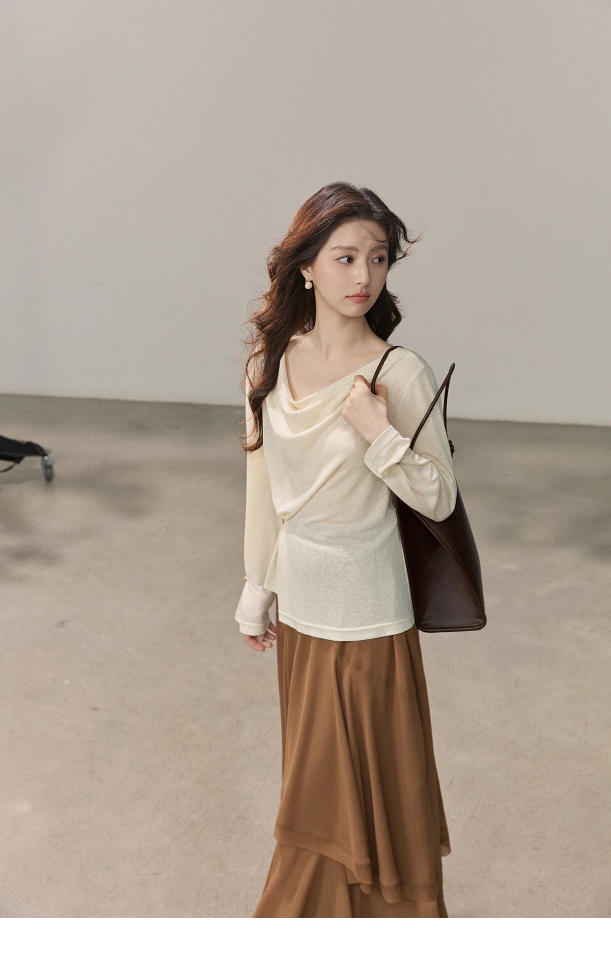 Mishow Multi Colored Swinging Collar Flare Sleeve Top MXF13T1473