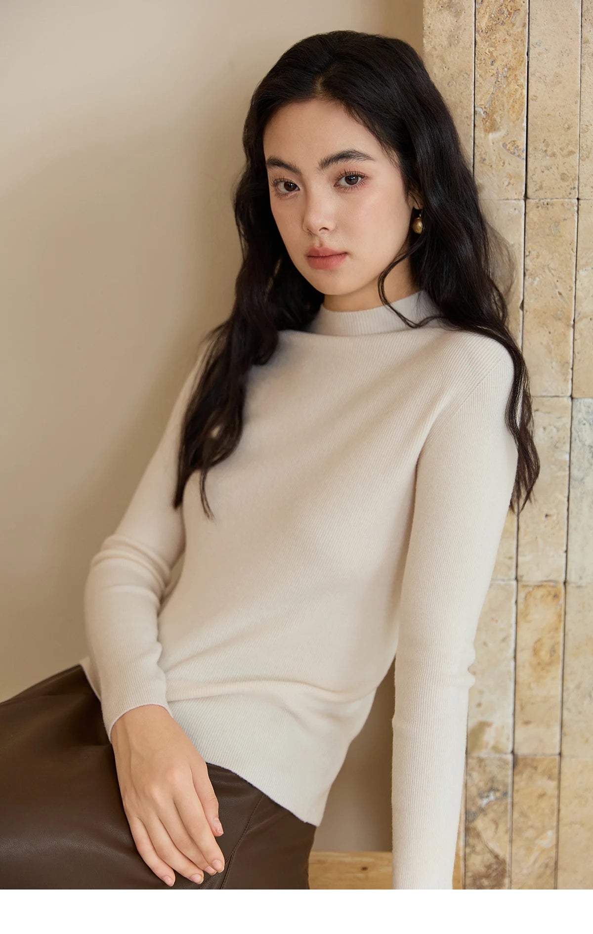 Mishow Minimalist Mock Neck Slim Pullover MXE48Z2583