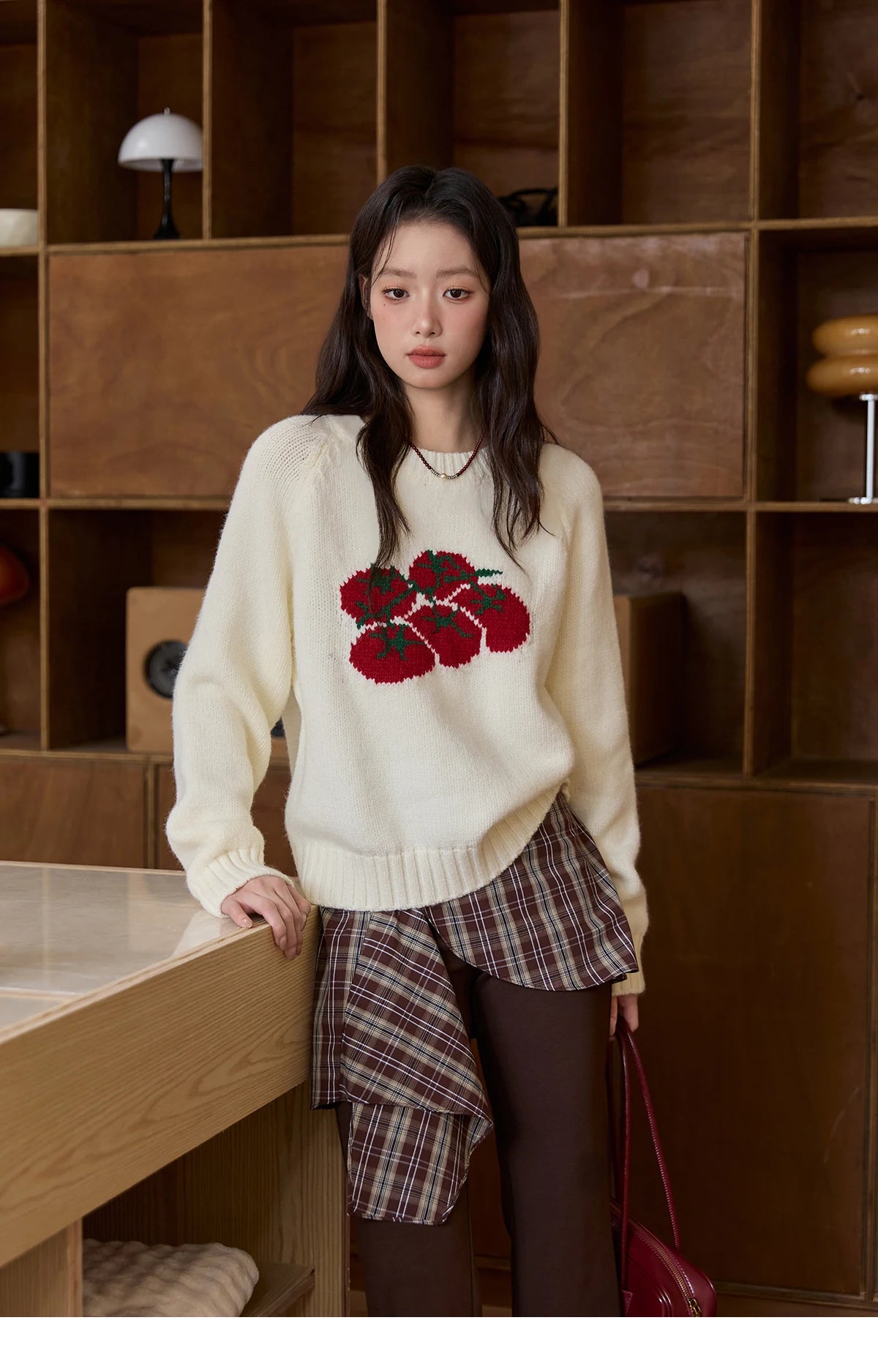 Mishow Off-White Tomato Jacquard Loose Pullover MXE51Z2692