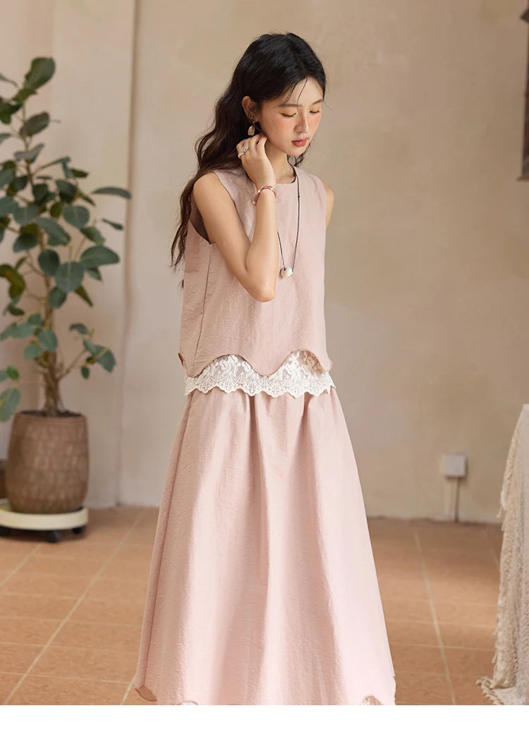 Mishow O-Neck Lace Patchwork Top & Elastic Waist Midi Skirt Set MXE36T0641